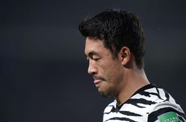 KY开云官网-韩联社：34岁前韩国国脚李记帝已从伊朗撤离，将从土库曼斯坦返韩