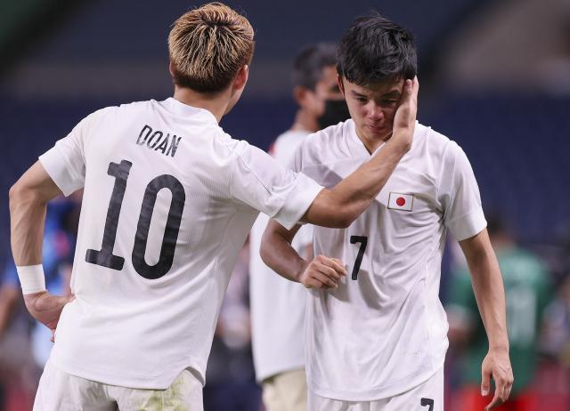 KY开云官网-日本队深陷海归选择困难症：招不招无球可踢之人？