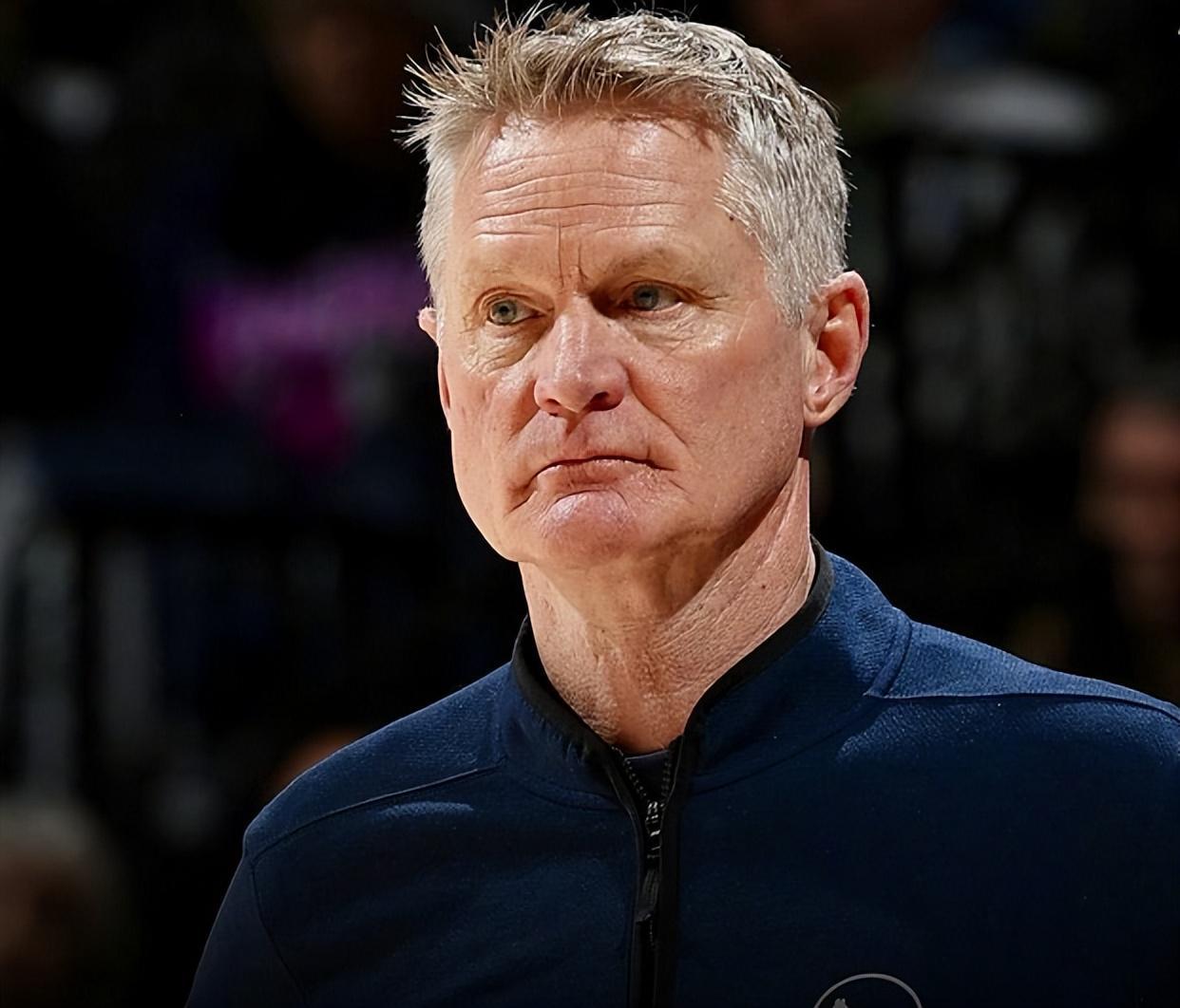 KY开云官网体育下载-科尔重返勇士,NBA第一高薪实至名归,库里冲击6亿美金大关
