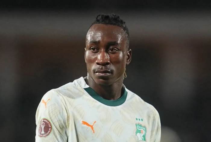 KY开云官网-老佛爷发力:皇马一大波官宣即将来袭!曼城已报价森林中场安德森|罗马诺|科纳特|拜仁|易卜拉希马·科纳特|皇家马德里_新浪体育_新浪新闻